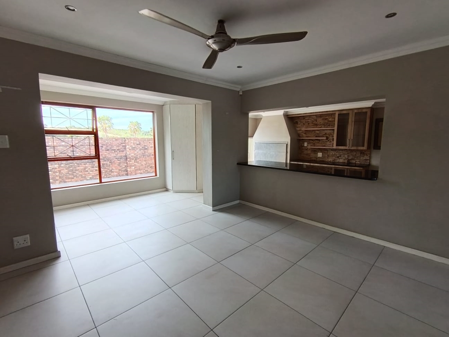 3 Bedroom Property for Sale in Humewood Eastern Cape